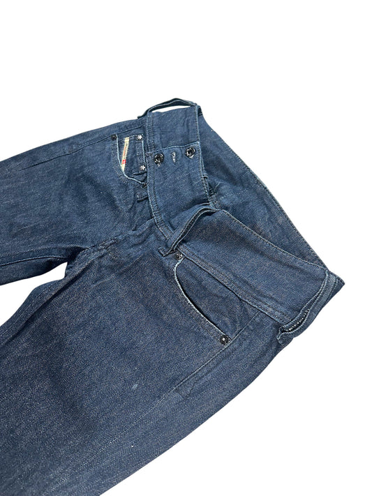 Vintage Diesel Bootcut Damenjeans Bund und Vordertasche