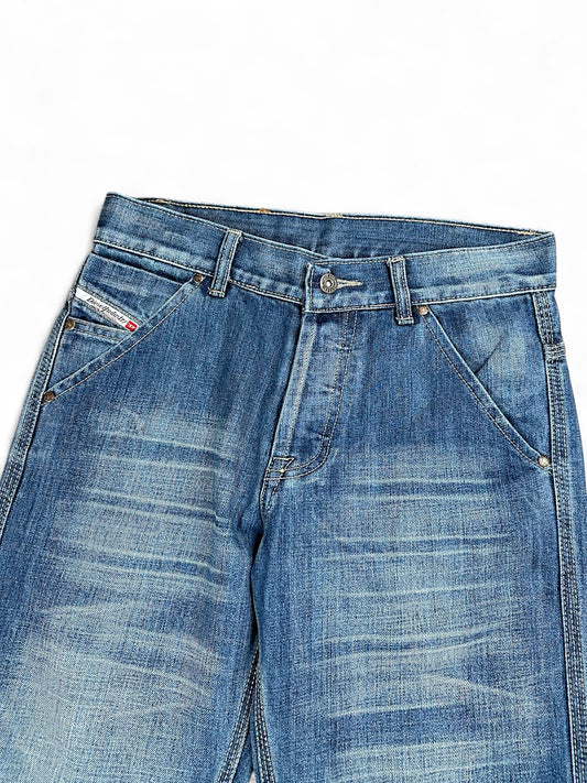 Vintage Diesel straight leg Jeans (S)