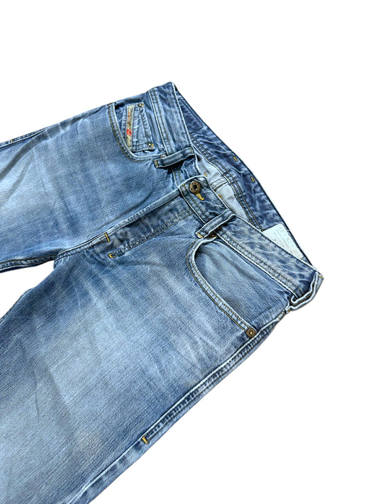 Vintage Diesel Y2K Flared Jeans „Zatiny“ (S) – Detailaufnahme 1