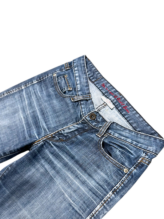 Vintage Levi’s Bootcut / Flared Damenjeans (M)