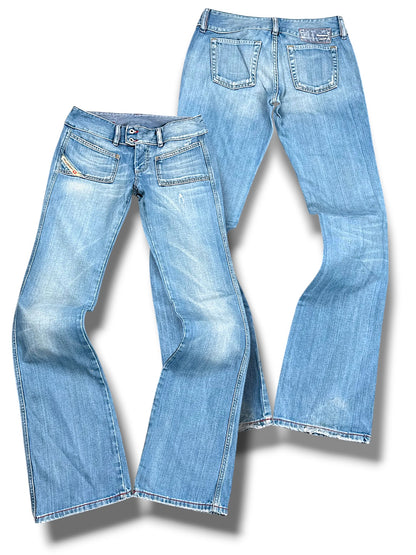 Vintage Diesel Y2K Low Waist Bootcut / Flared Damenjeans (L)