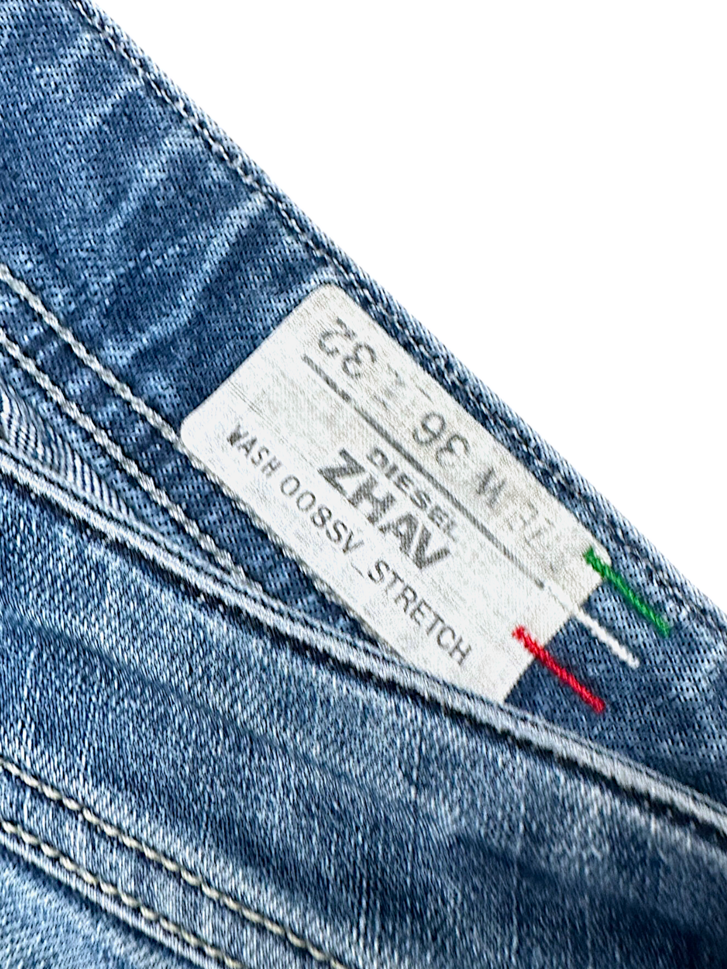 Vintage Levi’s Flared Jeans „ZHAV“ (L)