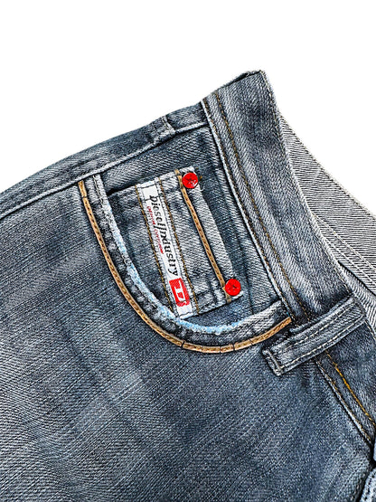 Vintage Diesel Y2K Flared Damenjeans (M)