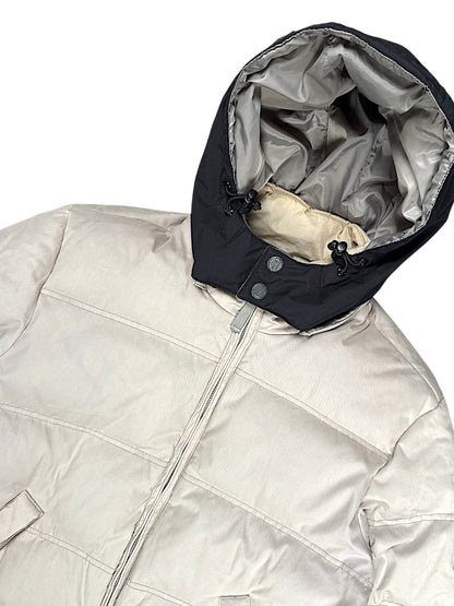Vintage Armani Daunenjacke (S)