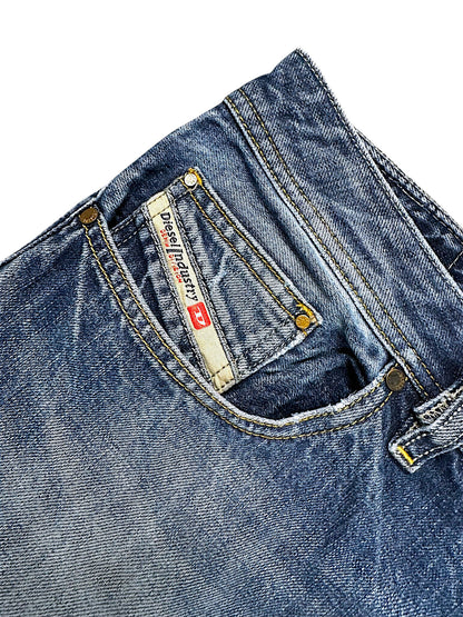 Vintage Diesel Y2K Straight Leg Jeans (L)