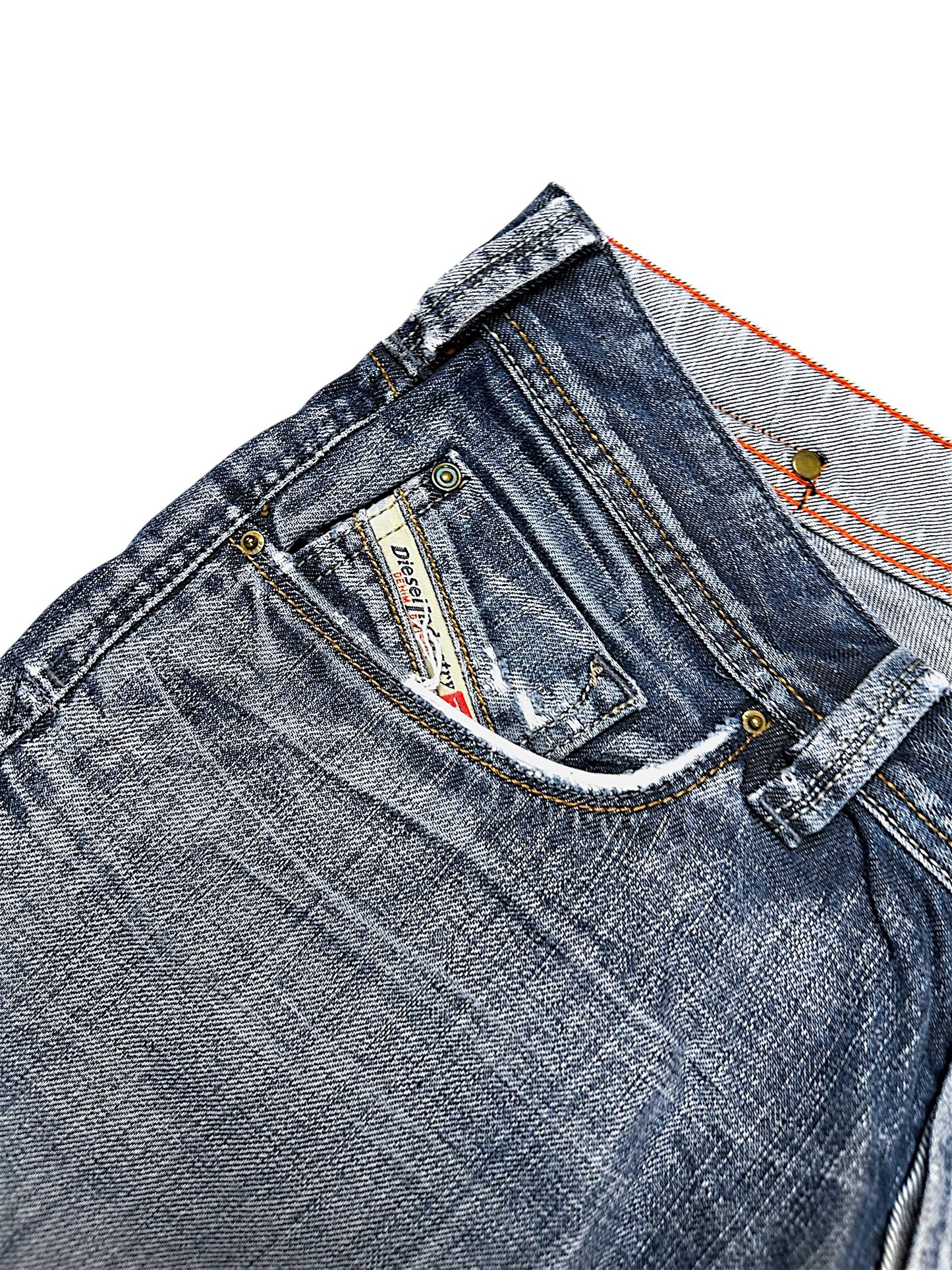 Vintage Diesel Y2K Straight Leg Jeans „Yarik“ (S)