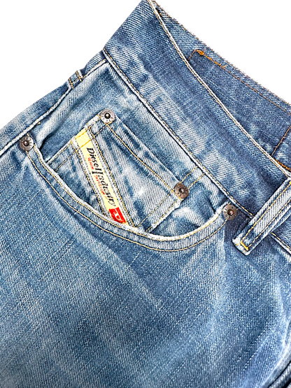 Vintage Diesel „Industry“ Straight Leg Jeans (M)