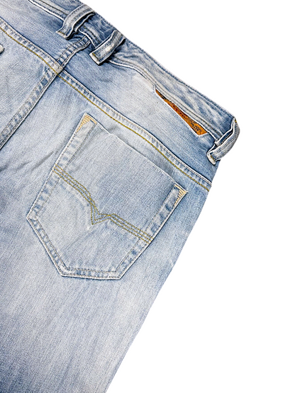 Vintage Diesel Straight Leg Jeans „SAFADO“ (M)