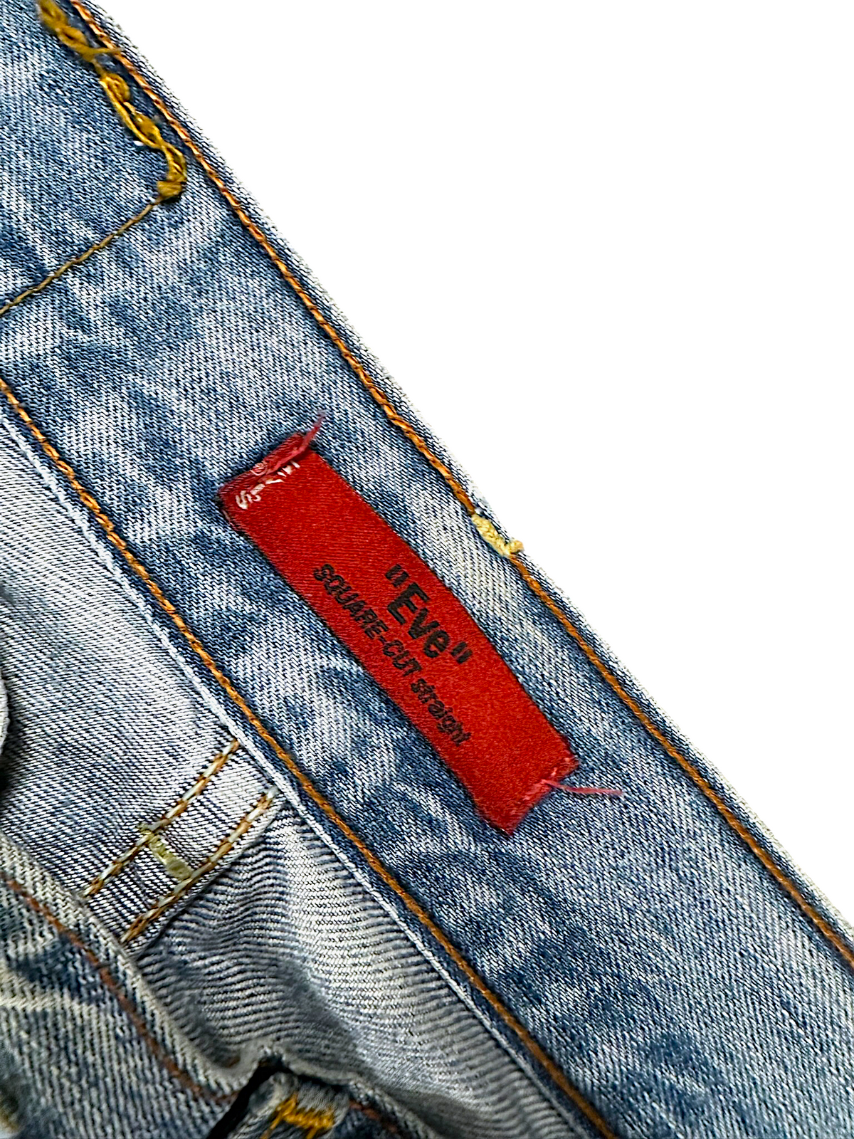 Vintage Levi’s Bootcut / Flared Damenjeans „EVE“ (S)