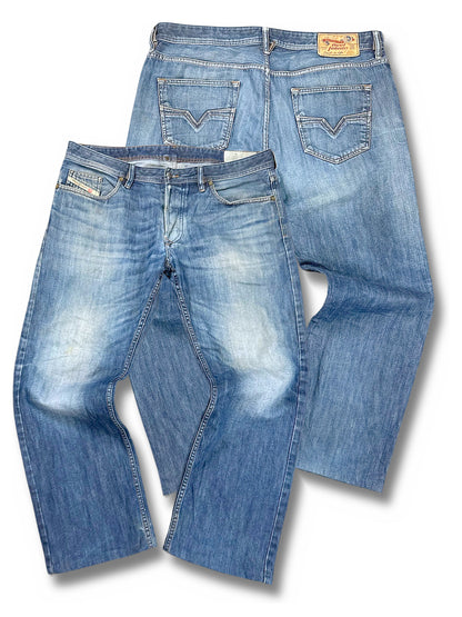Vintage Diesel Baggy Jeans „Larkee“ (M) – Vorder- und Rückansicht