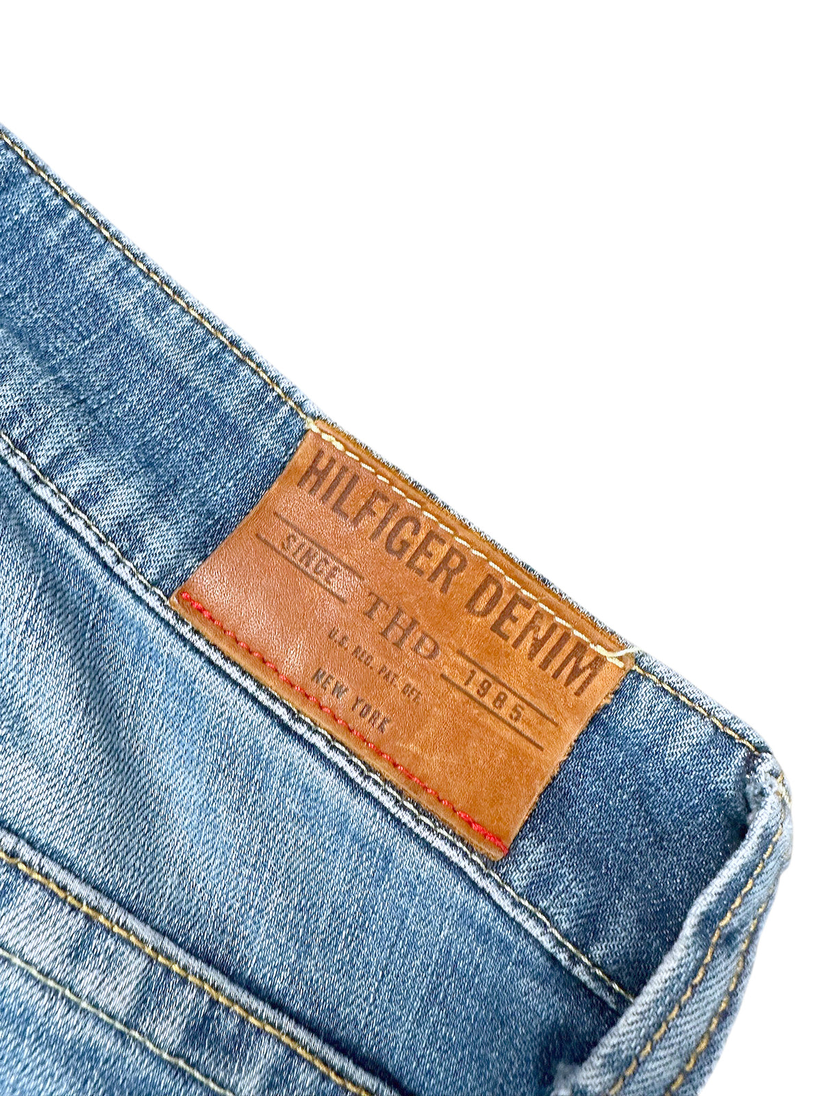 Vintage Tommy Hilfiger Y2K Straight Leg Jeans (M) – Detailaufnahme 5