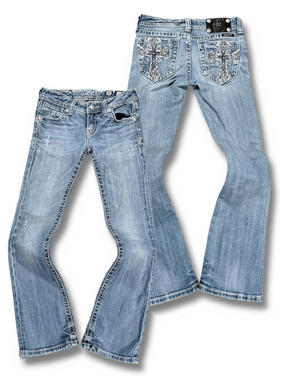 Vintage Miss Me Y2K Low Waist Bootcut Damenjeans (XS) – Vorder- und Rückansicht