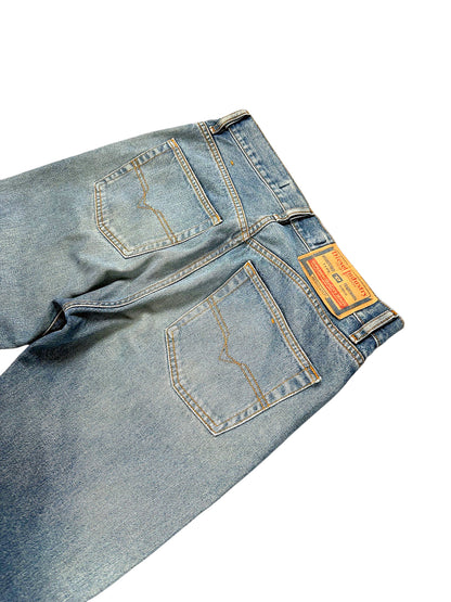 Vintage Diesel Y2K Straight Leg Jeans „Industry“ (XL) – Detailaufnahme 3