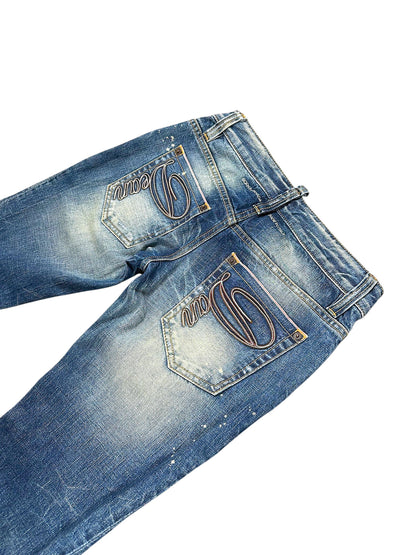 Vintage Japan Style Y2K Low Waist Straight Leg Damenjeans (S) – Detailaufnahme 2