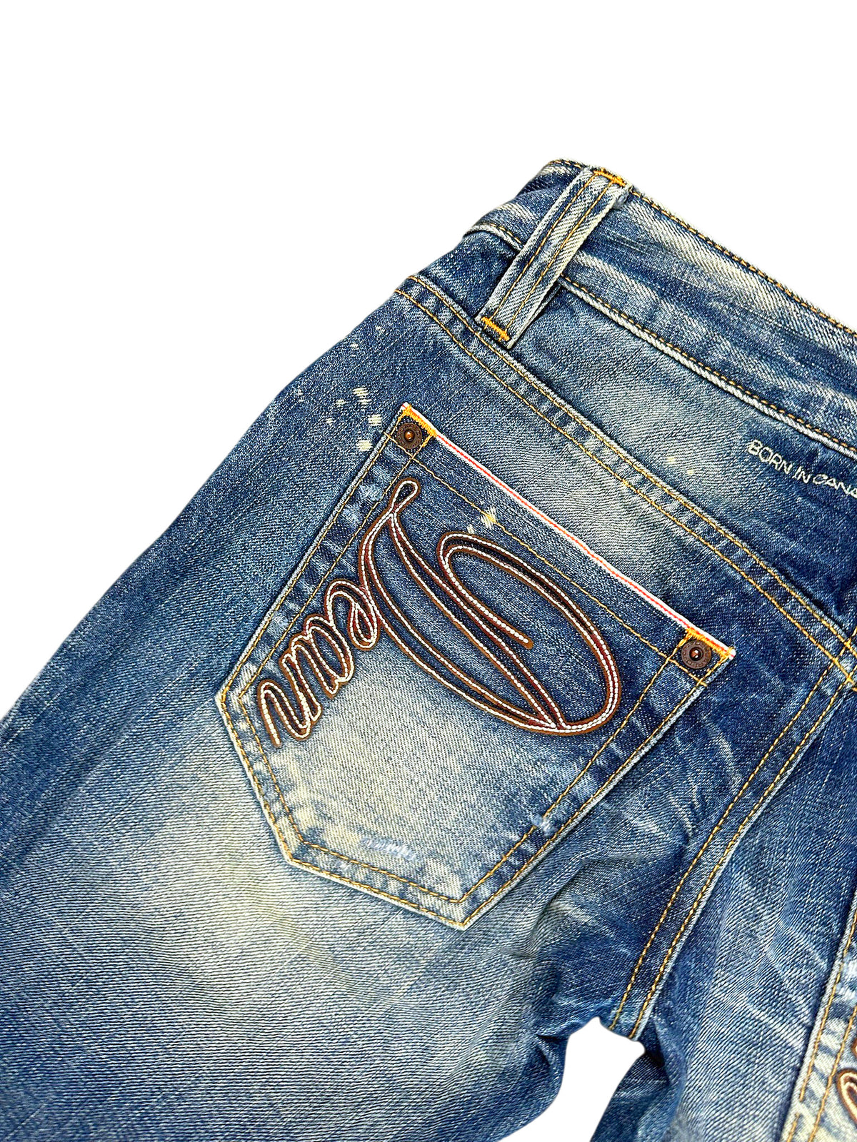 Vintage Japan Style Y2K Low Waist Straight Leg Damenjeans (S) – Detailaufnahme 3
