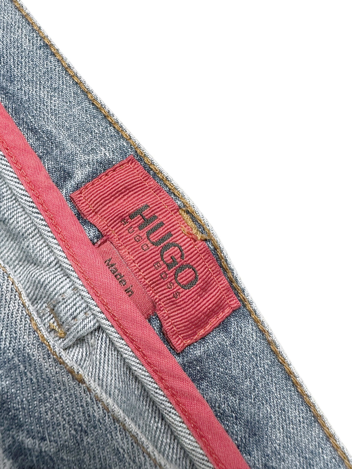 Vintage Hugo Boss Y2K Flared Jeans (M) – Detailaufnahme 2