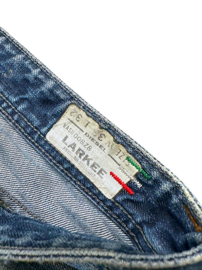 Vintage Diesel Straight Leg Jeans „Larkee“ (M) – Detailaufnahme 3