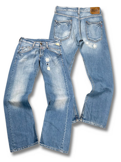 Vintage Replay Y2K Flared Jeans (L) – Vorder- und Rückansicht