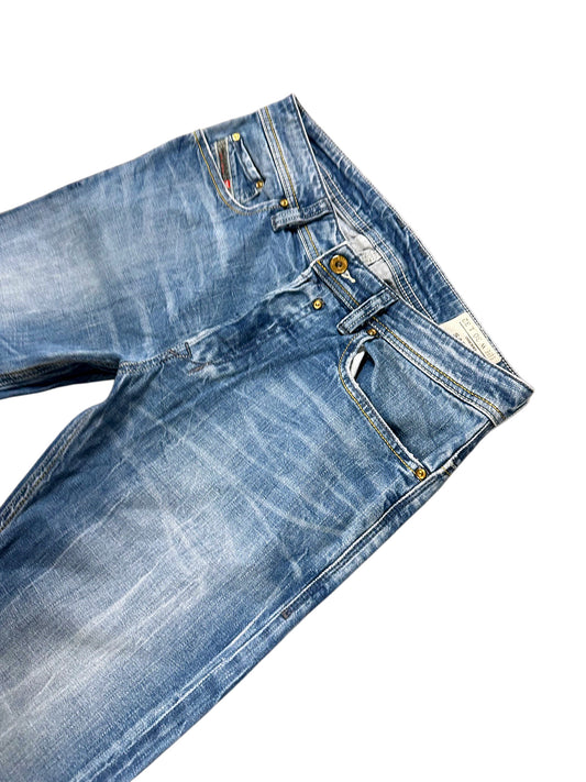 Vintage Diesel Straight Leg Jeans „Safado“ (L) – Detailaufnahme 1