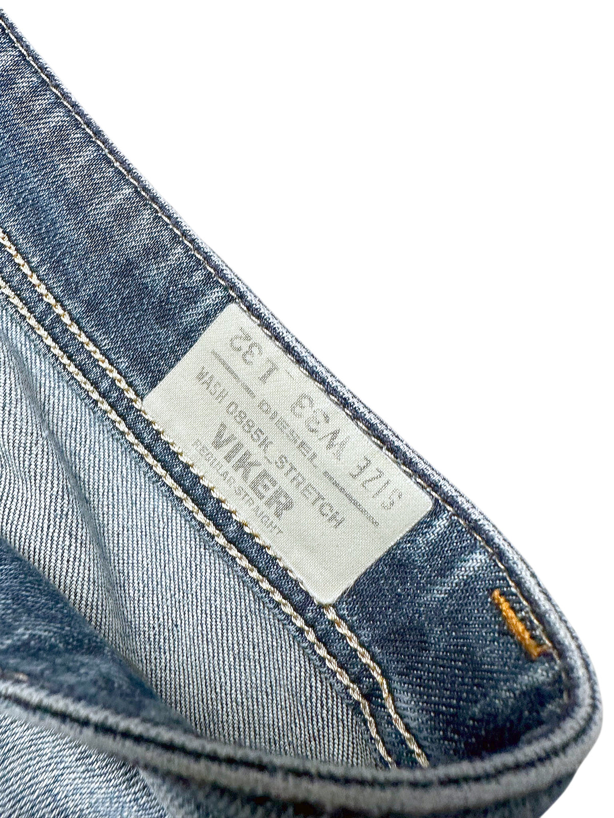 Vintage Diesel Y2K Straight Leg Jeans „Viker“ (S) – Detailaufnahme 3