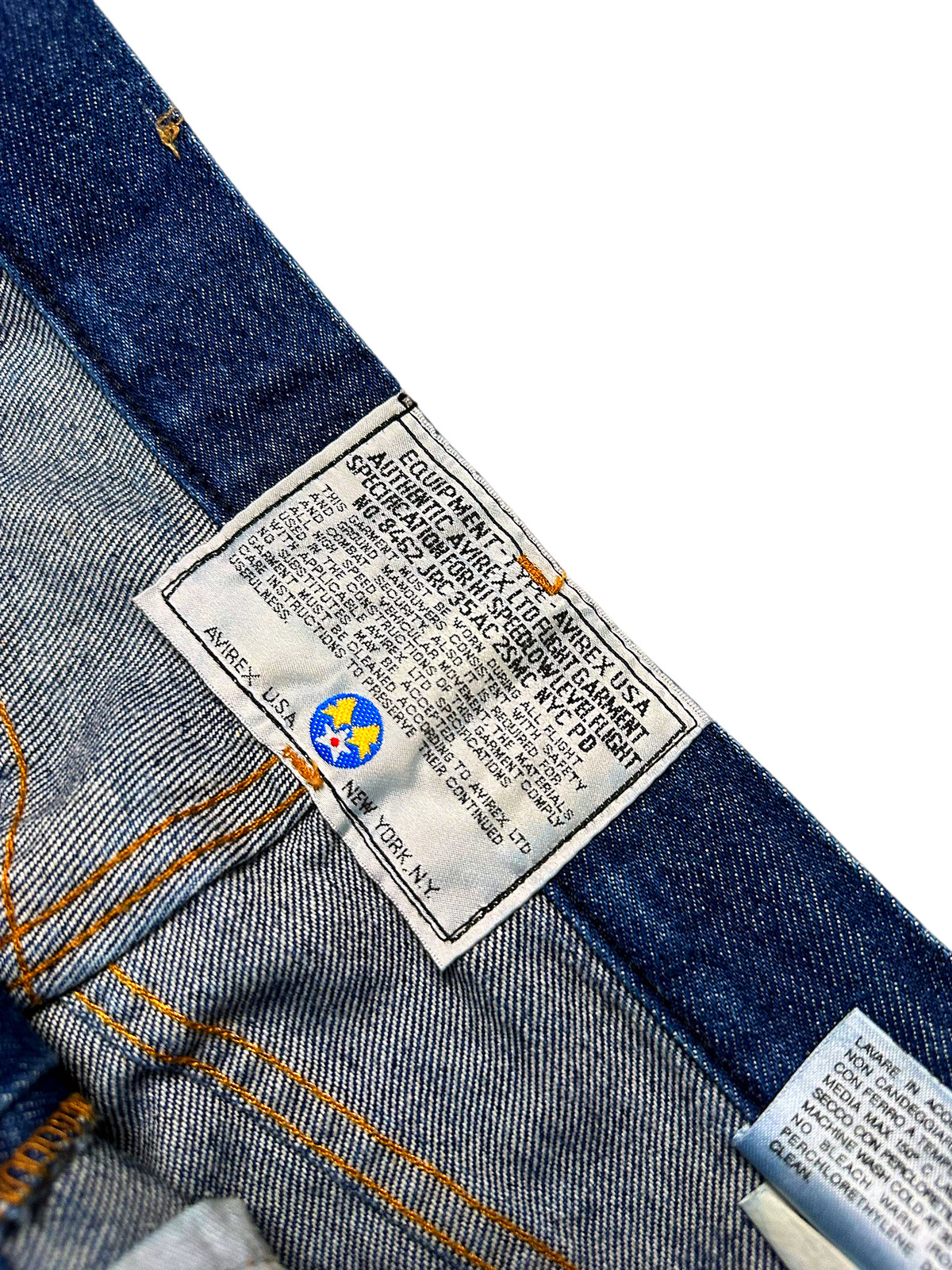 Vintage Avirex Baggy Jeans (M) – Detailaufnahme 2