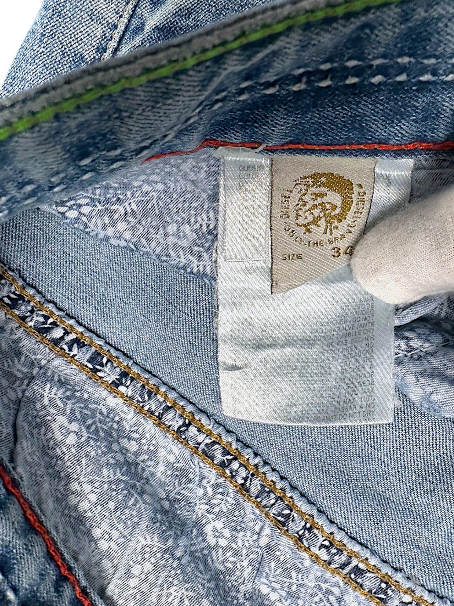 Vintage Diesel Y2K Straight Leg Jeans (XL)