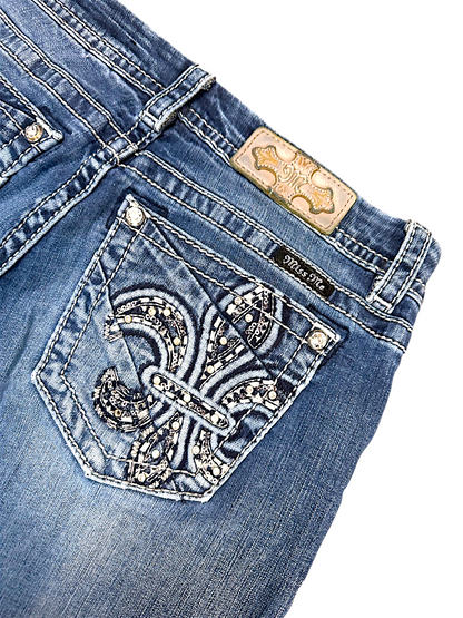 Vintage Miss Me Y2K Bootcut / Flared Damenjeans (M)