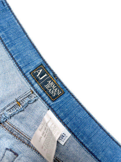 Vintage Armani Jeans Straight Leg Jeans (M) – Detailaufnahme 2