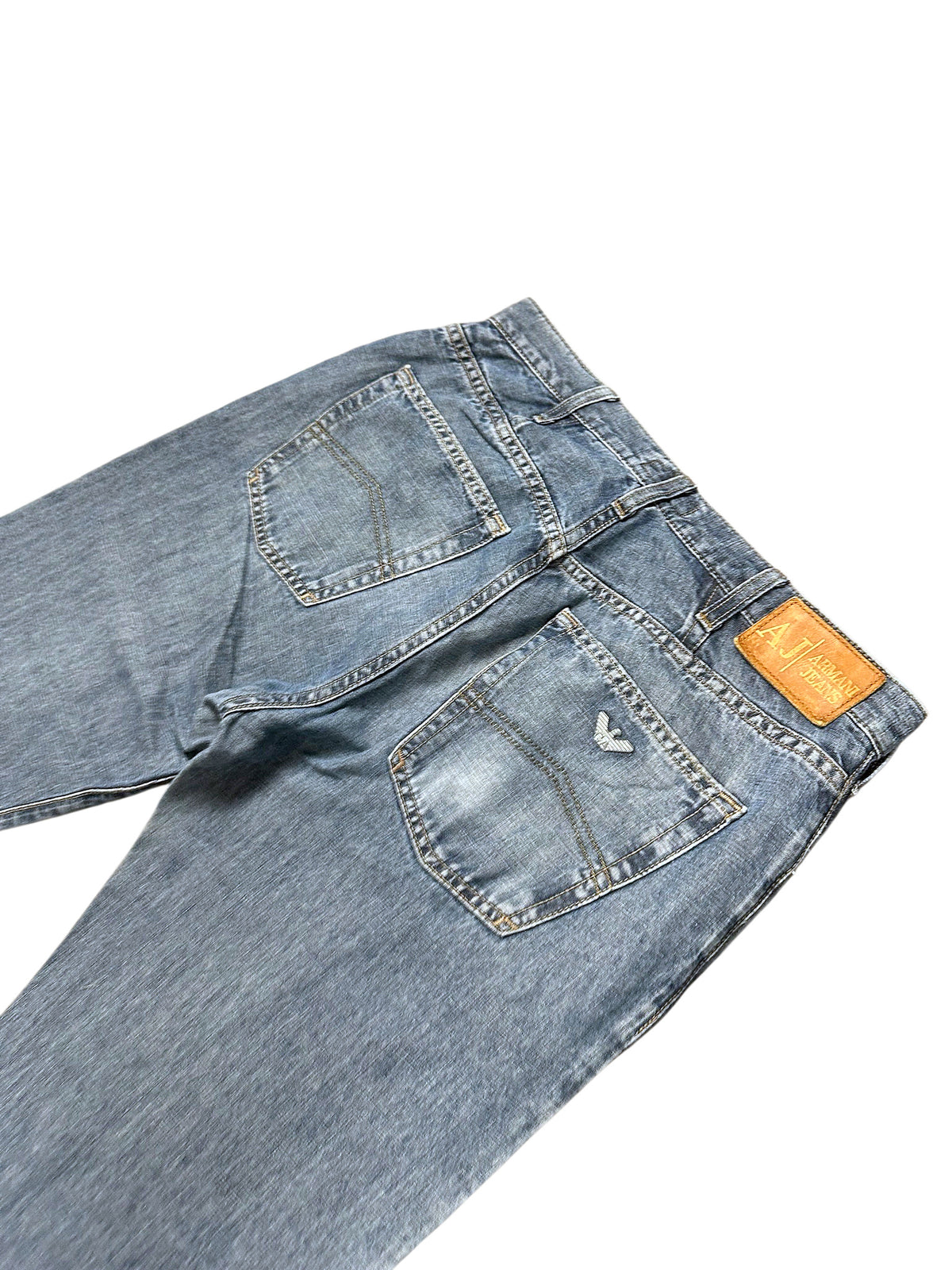 Vintage Armani Jeans Straight Leg Jeans (L) – Detailaufnahme 3