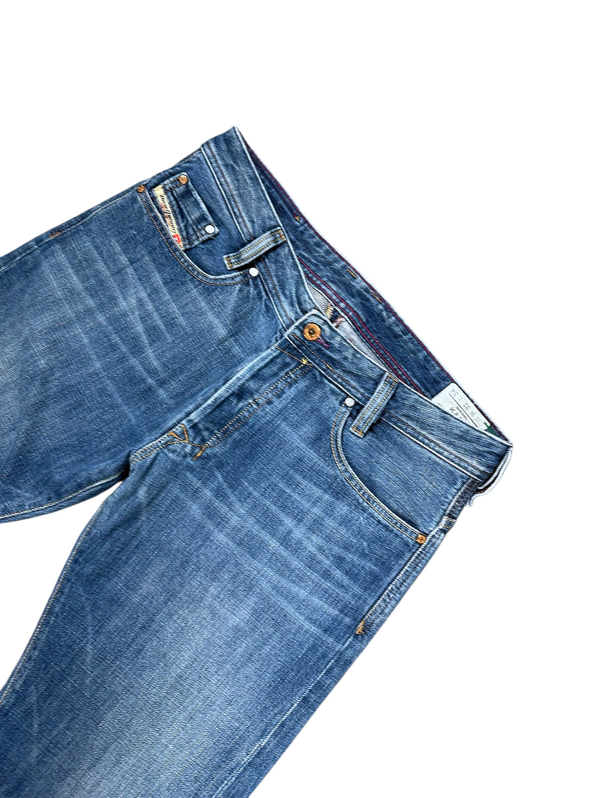 Vintage Diesel Straight Leg Jeans „Kajo“ (L) – Detailaufnahme 1