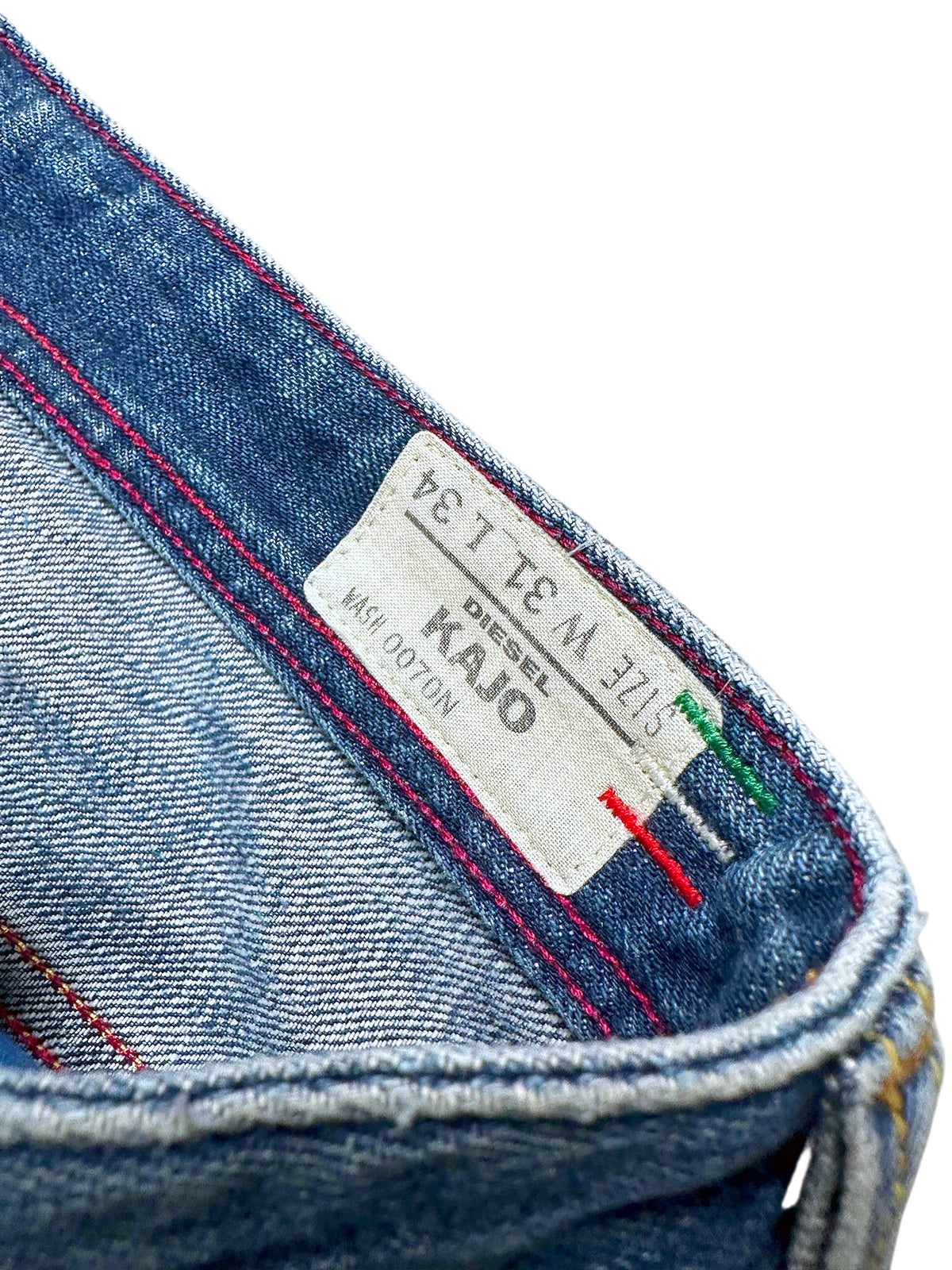 Vintage Diesel Straight Leg Jeans „Kajo“ (L) – Detailaufnahme 2