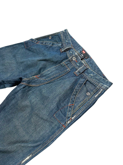 Vintage Diesel Baggy Jeans (M) – Detailaufnahme 1