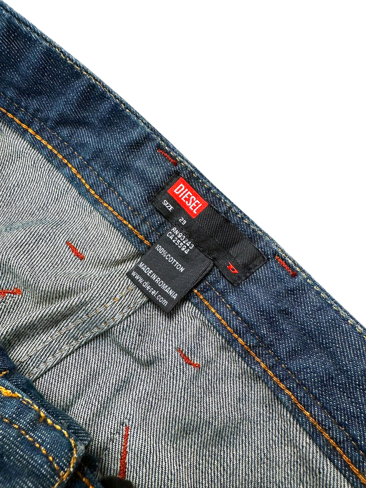Vintage Diesel Baggy Jeans (M) – Detailaufnahme 2