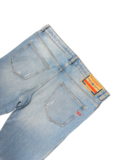 Vintage Diesel Flared Jeans (XL) – Detailaufnahme 3