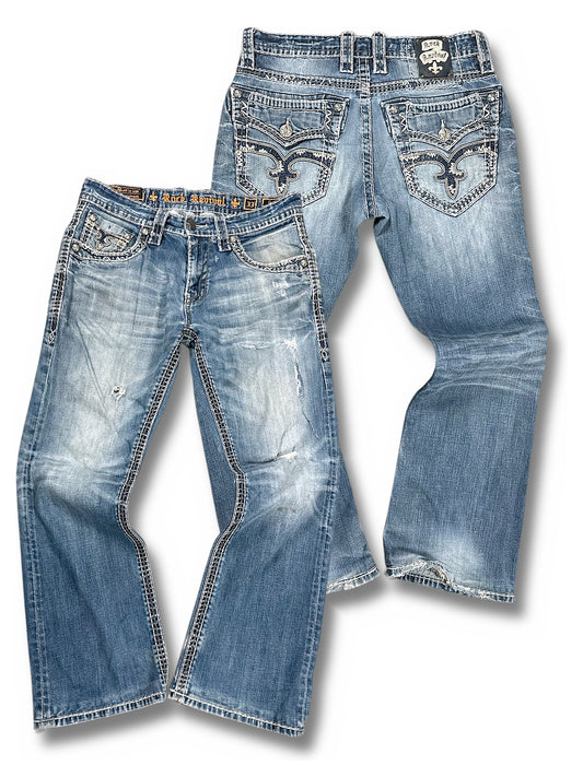 Vintage Rock Revival Y2K Flared Jeans (S) – Vorder- und Rückansicht