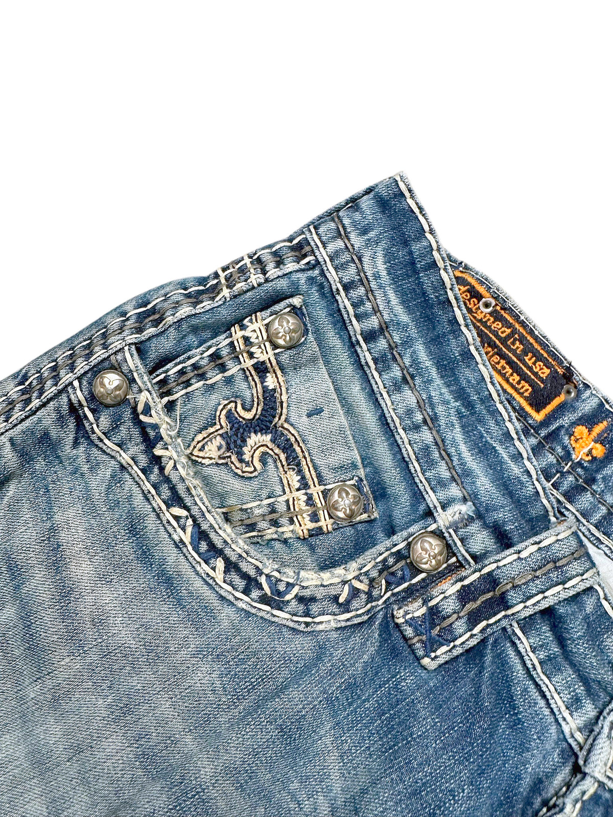 Vintage Rock Revival Y2K Flared Jeans (S) – Detailaufnahme 2