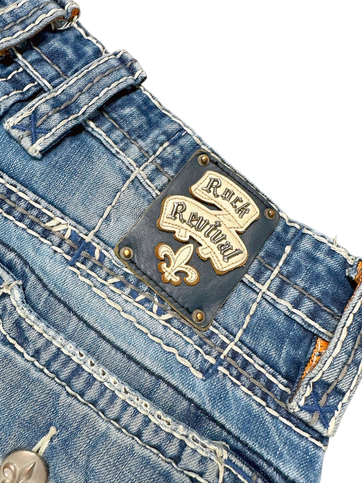 Vintage Rock Revival Y2K Flared Jeans (S) – Detailaufnahme 6