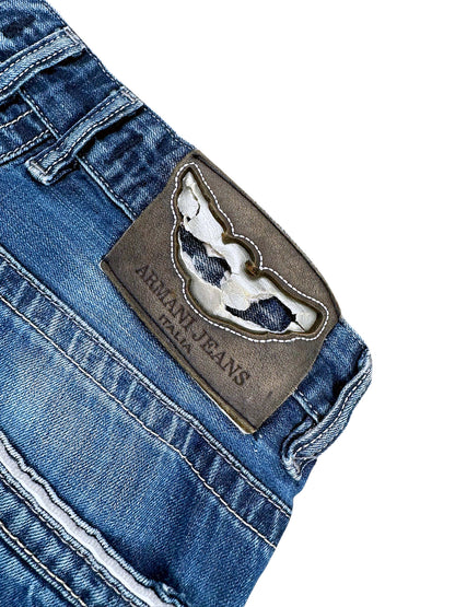 Vintage Armani Y2K Straight Leg Jeans (S) – Detailaufnahme 4
