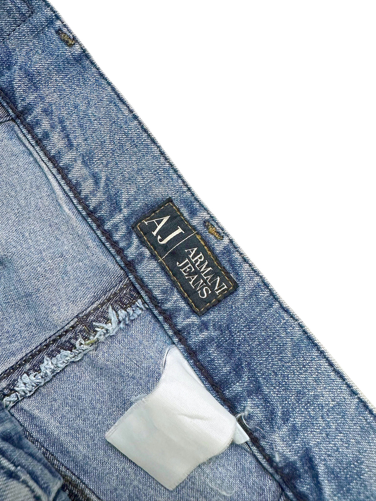 Vintage Armani Straight Leg Jeans (M) – Detailaufnahme 2