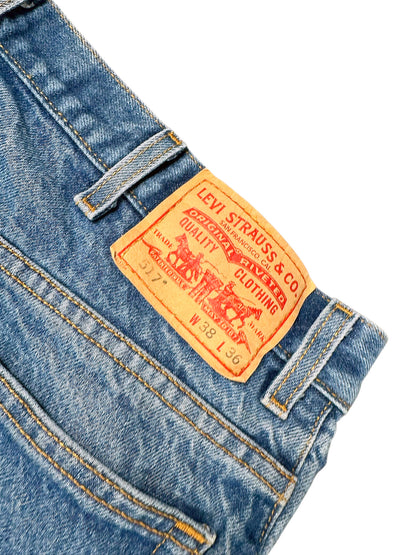 Vintage Levi’s Flared Jeans „517 Bootcut“ (XL) – Detailaufnahme 4