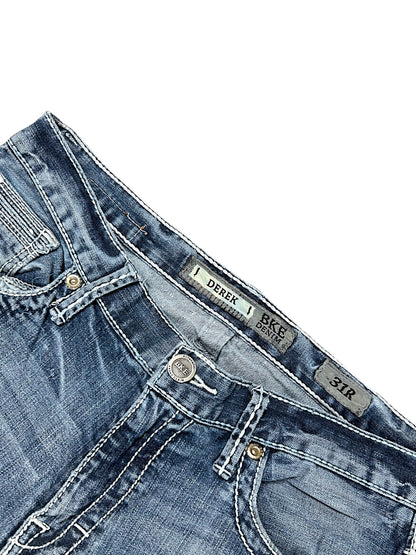Vintage Embroidery Y2K Flared Jeans (M)