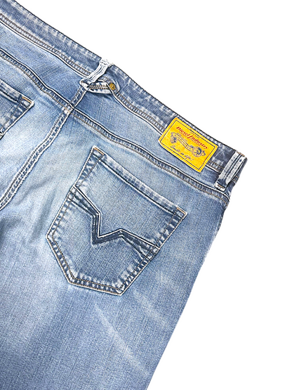Vintage Diesel Straight Leg Jeans „LARKEE“ (XL)