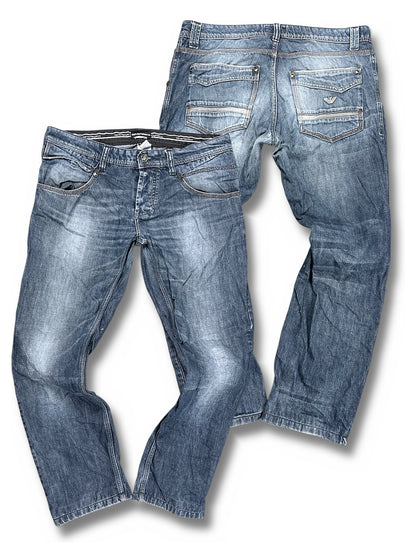 Vintage Emporio Armani Y2K Straight Leg Jeans (M) – Vorder- und Rückansicht
