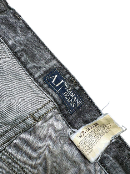 Vintage Armani Straight Leg Jeans (M) – Detailaufnahme 2