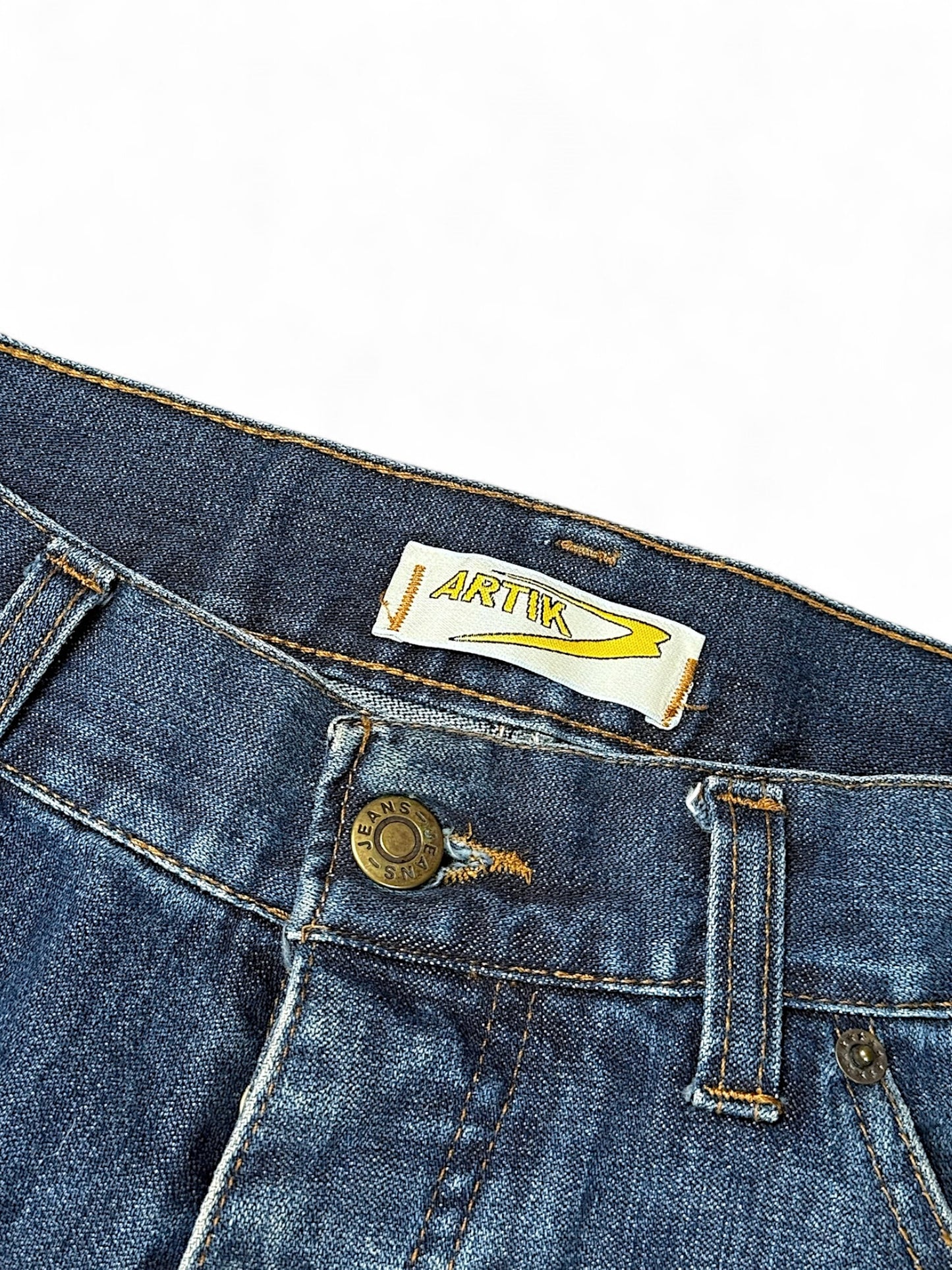 Vintage Artik y2k Denim (L)