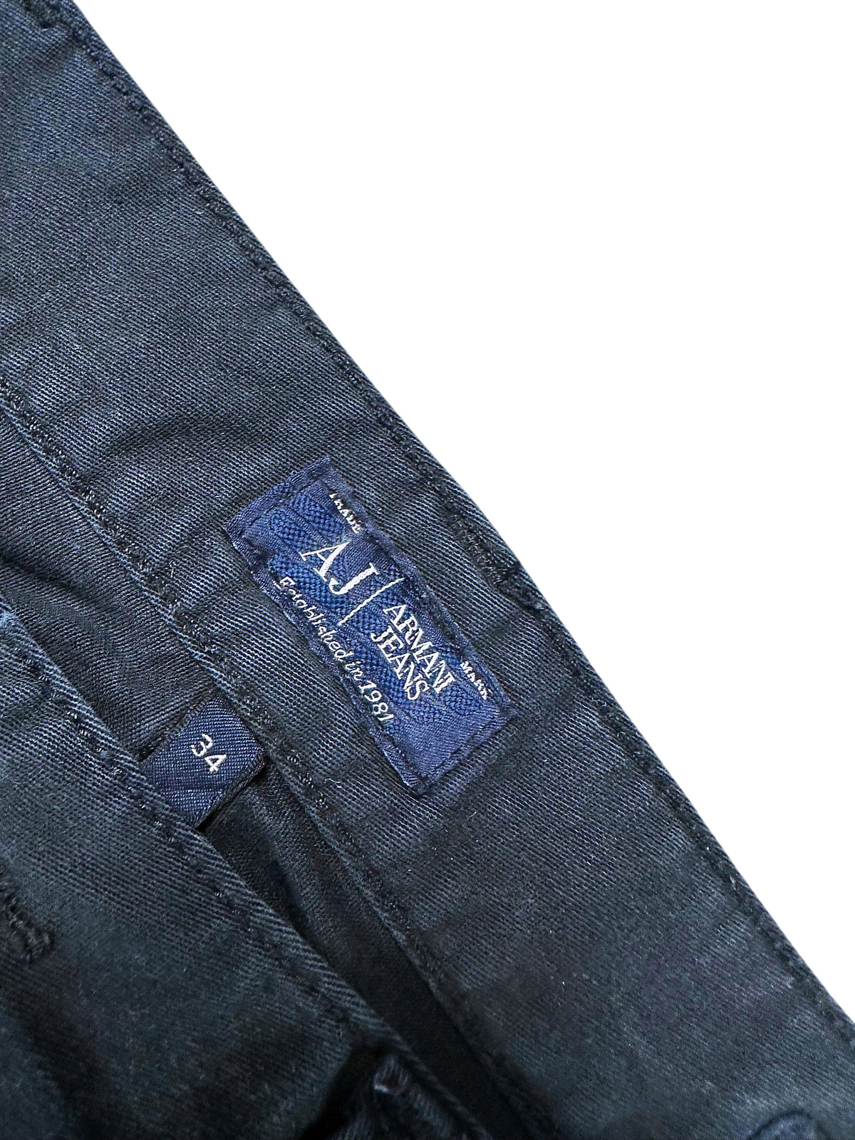 Vintage Armani Straight Leg Chino (L) – Detailaufnahme 1