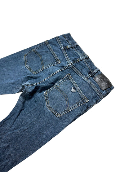 Vintage Armani Y2K Straight Leg Damenjeans (M) – Detailaufnahme 2
