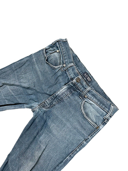 Vintage Armani Y2K Straight Leg Jeans (S) – Detailaufnahme 2