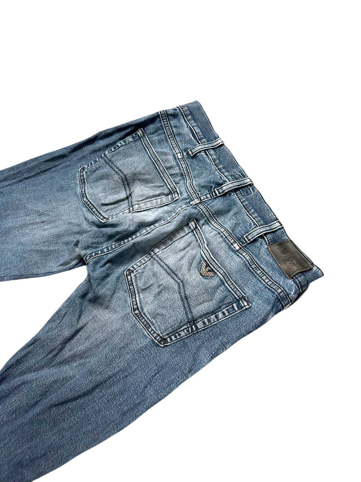 Vintage Armani Y2K Straight Leg Jeans (S) – Detailaufnahme 3