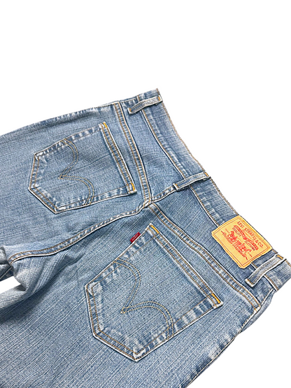 Vintage Levi’s Bootcut / Flared Damenjeans „RELAXED BOOTCUT 550“ (S)